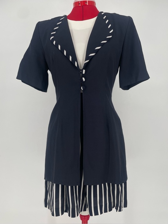 1980s Navy & White Nautical Striped Shorts Romper J.S.J. Petites Back Waist Tie - Picture 6 of 12